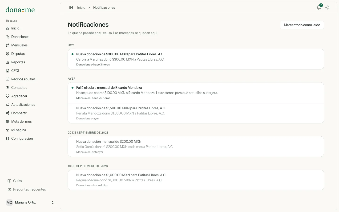 Centro de notificaciones agrupado por día, con avisos de donaciones y de un cobro mensual fallido